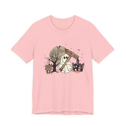 Funny Ghost Needing a Ride, Funny Ghost Shirt, Hitchhiking Ghost Shirt - Popbydesign