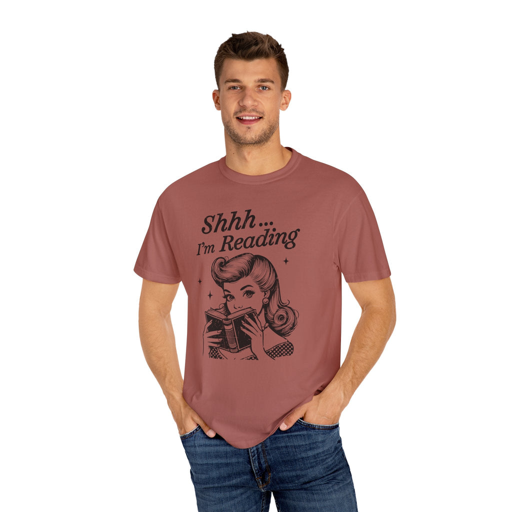 Shh I'm reading T-shirt, Book Lover Tee, Reading Gift by Printify