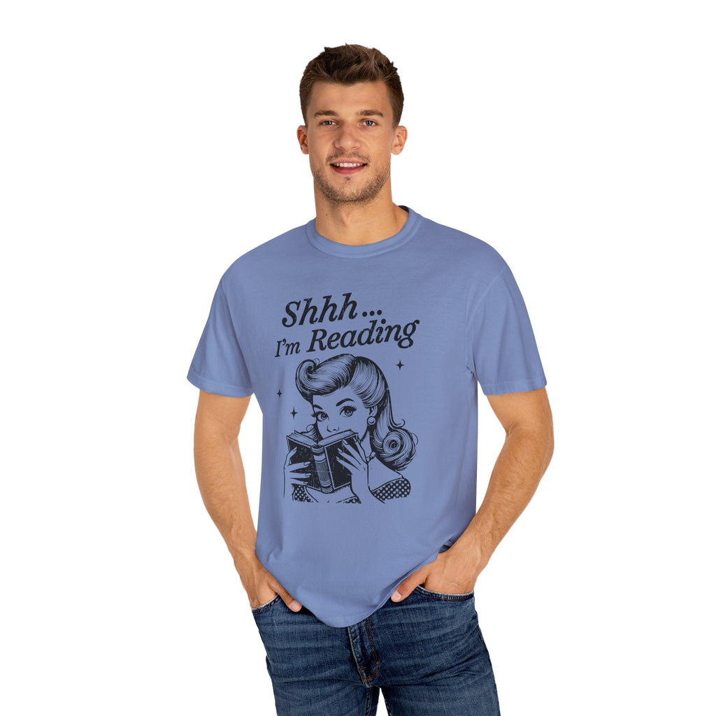 Shh I'm reading T-shirt, Book Lover Tee, Reading Gift by Printify