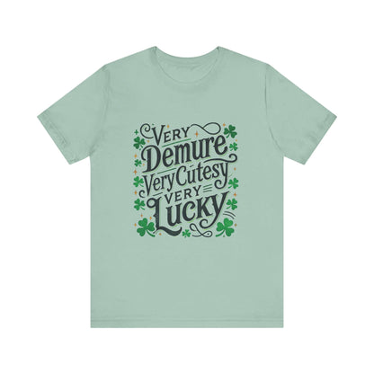 St Patrick's Day Tee, Irish Shamrock Tee, Feeling Lucky - Popbydesign
