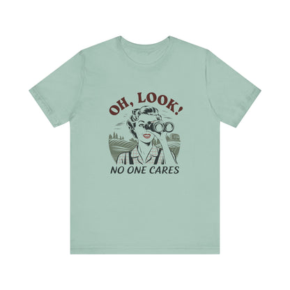 Trendy Vintage Retro Girl, Sarcastic shirt, Snarky T-Shirt - Popbydesign